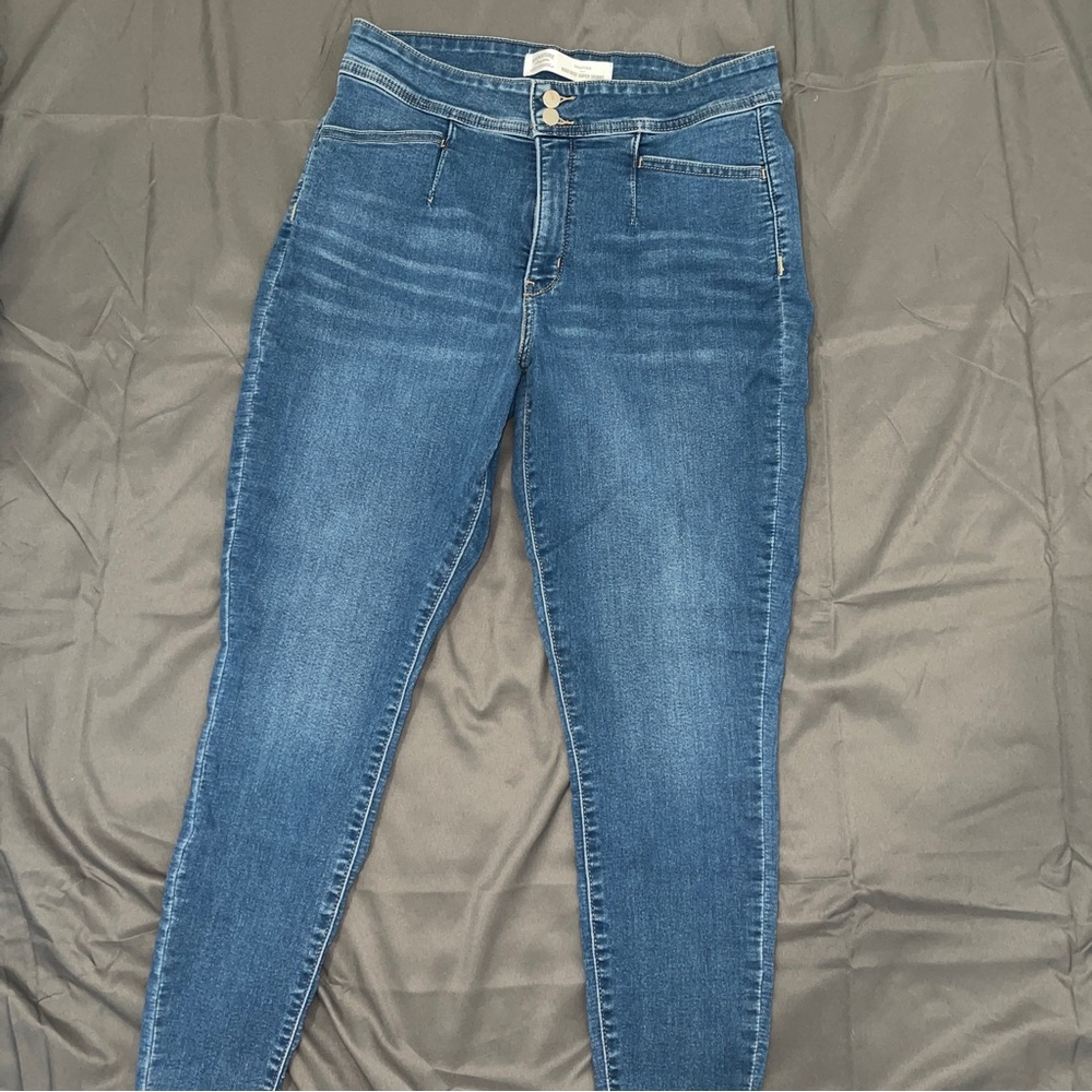 Signature by Levi Strauss High Rise Super Skinny Size 14